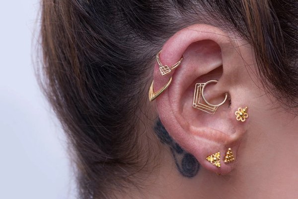 Daith пиърсинг