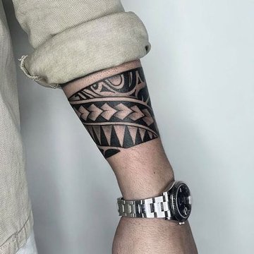 Тату-гривни