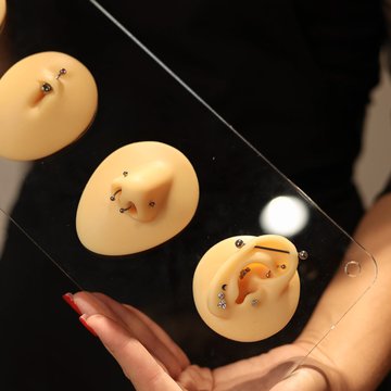 Пиърсинг специалист VEAN TATTOO