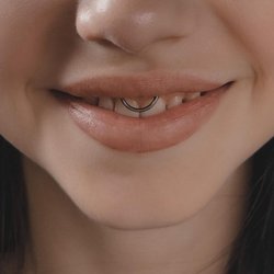 Smile пиърсинг