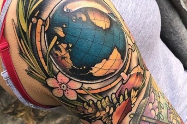 Скици на татуировки с глобус